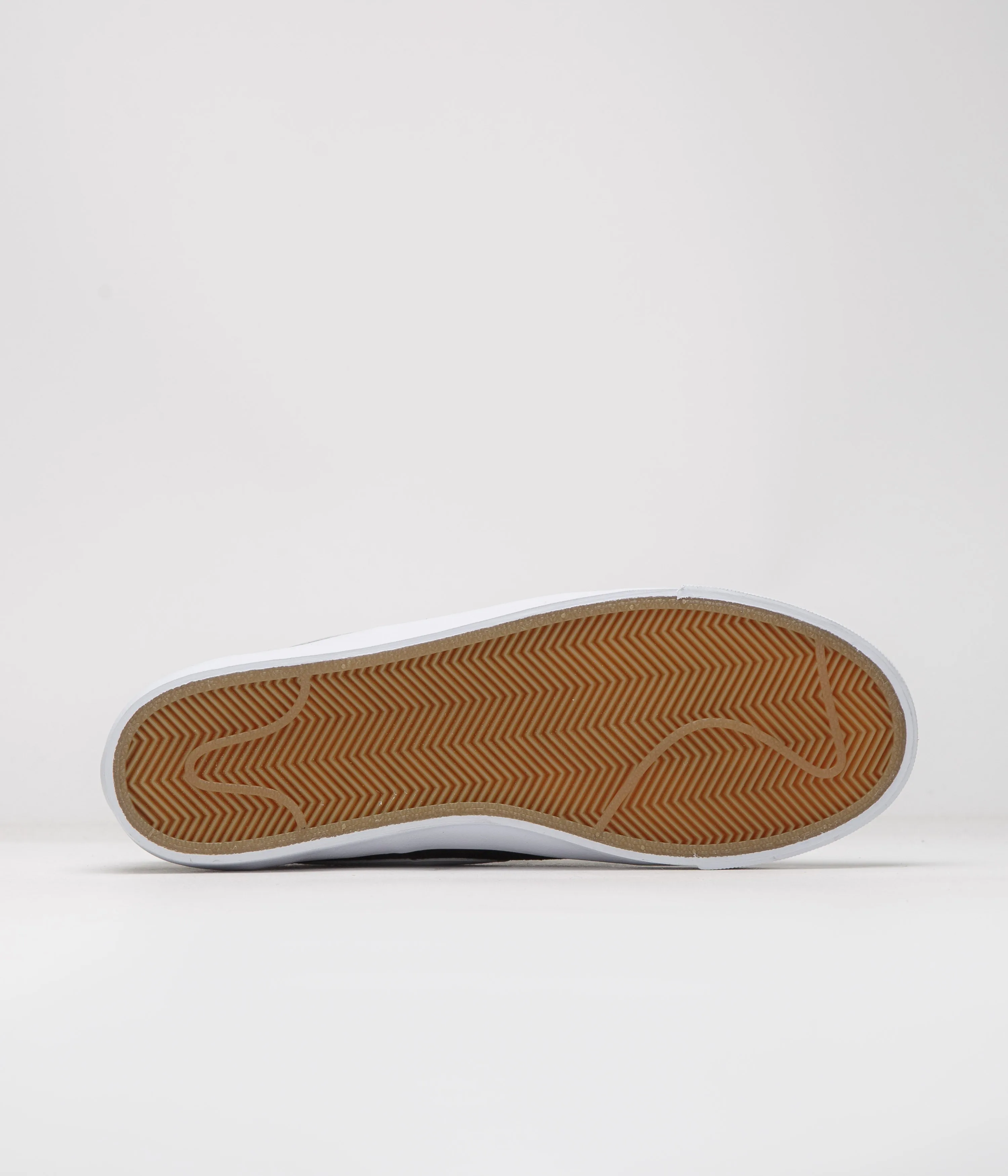 Nike SB Blazer Low Pro GT Shoes - Black / White - Black - Gum Light Brown