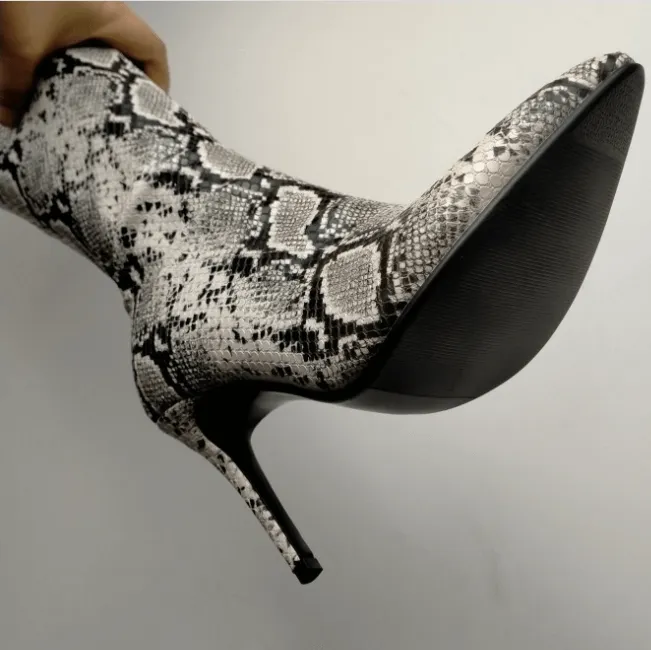 Sexy Snakeksin Point Toe Zipper Knee High Boots